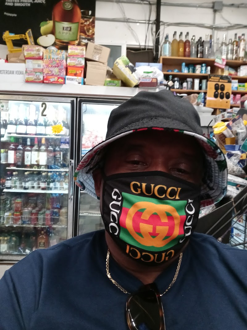 Mike's Liquor photo 4