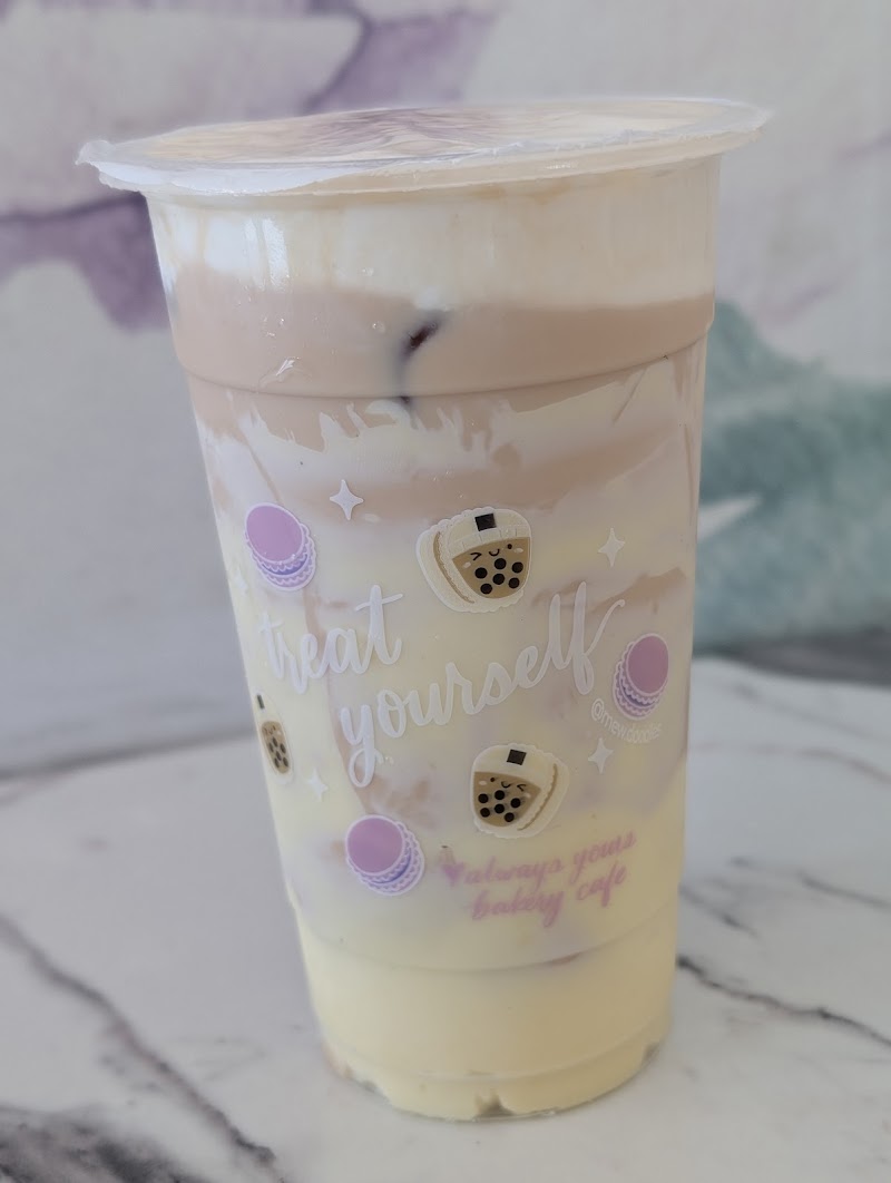 Always Yours Bakery Cafe photo 5
