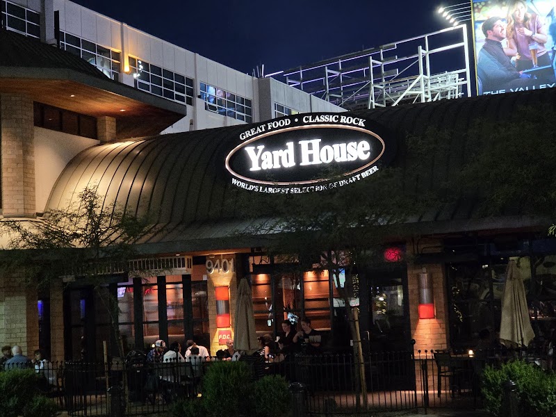 Yard House photo 4