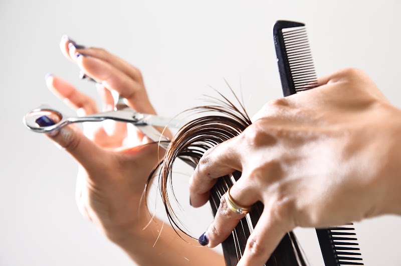 Amiri Salon photo 2