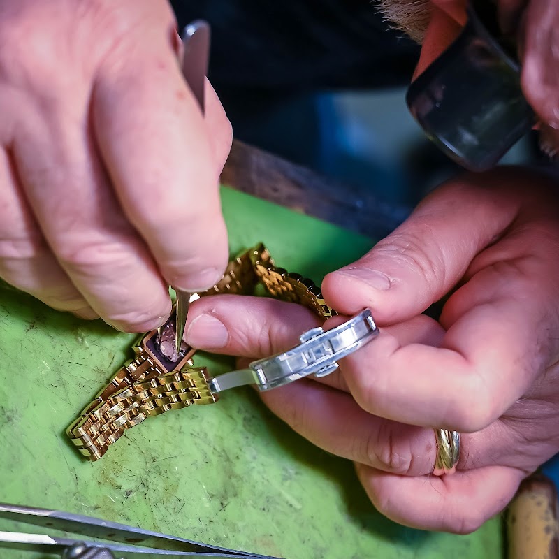 Timeworks Watch & Jewelry Repair photo 5