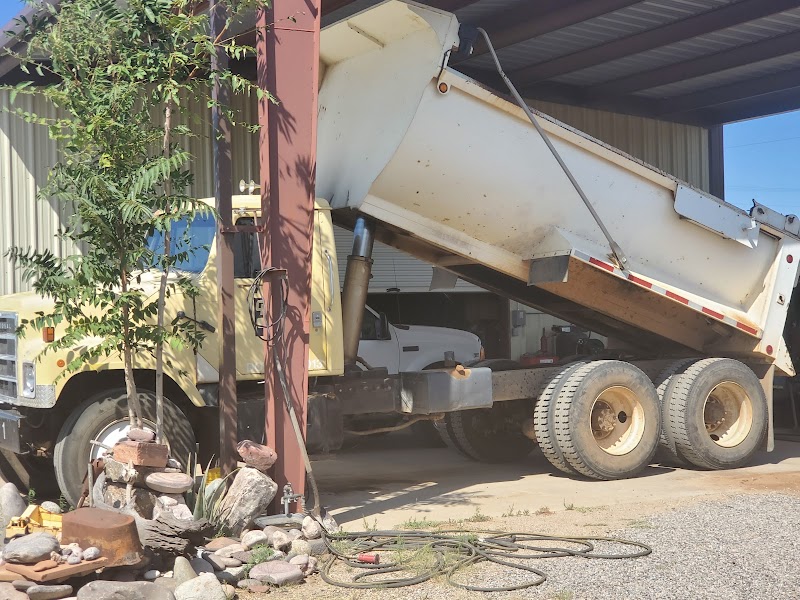 C.R. TRUCKING&WELDING / SITE SOLUTIONS photo 4