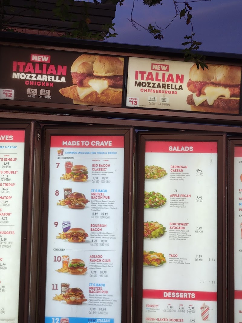 Sonic Drive-In photo 3
