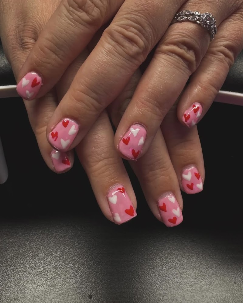 TaylorNaildIt photo 2