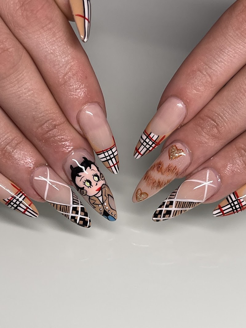 Photo of TaylorNaildIt
