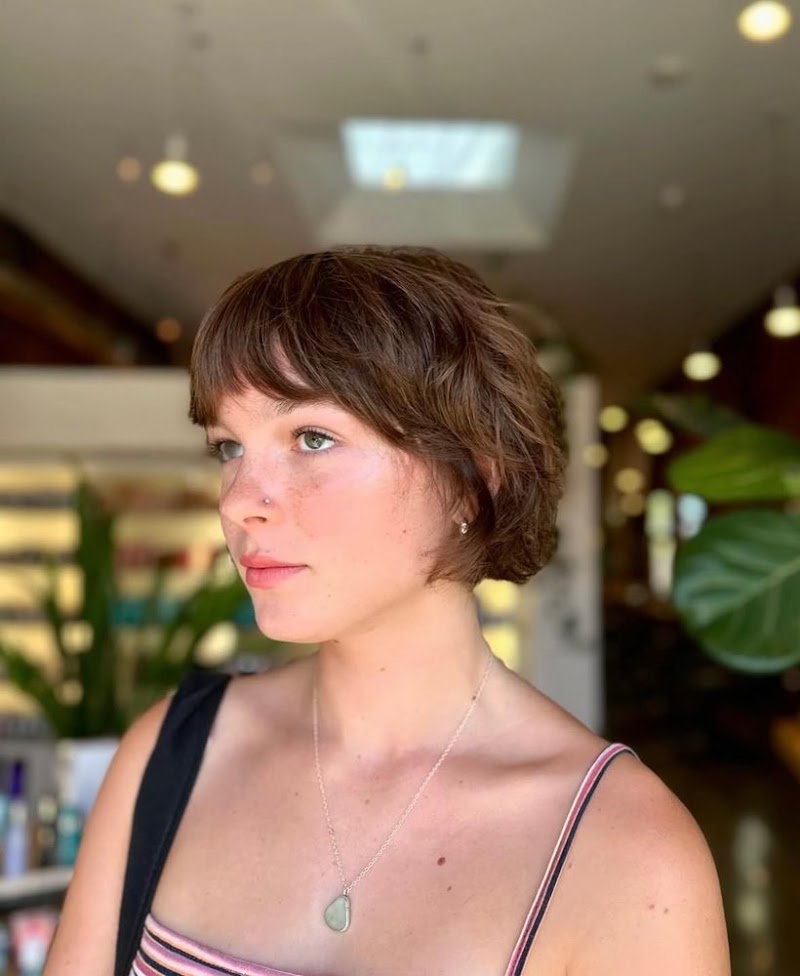 Grove Salon photo 4