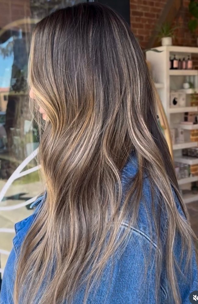 Grove Salon photo 5