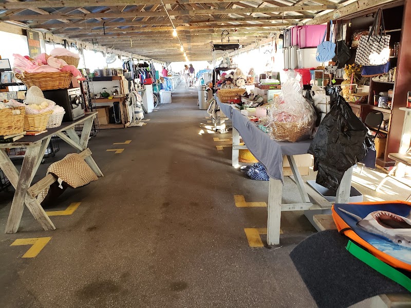 Bevilles Corner Market - OPEN every Monday photo 2
