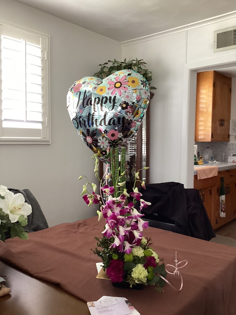 Ron & Alicia Robinson Florist photo 2