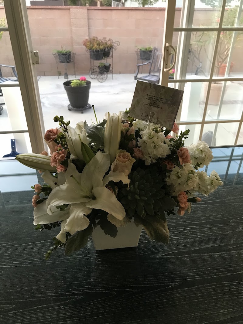 Ron & Alicia Robinson Florist photo 3