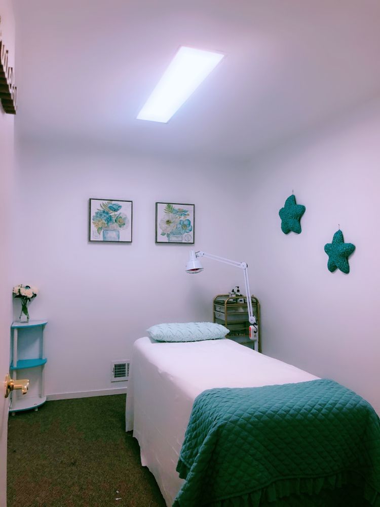 Photo of Golden Apple Medical Group