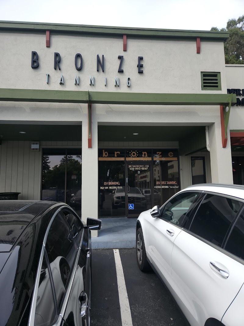 Bronze Tanning photo 3