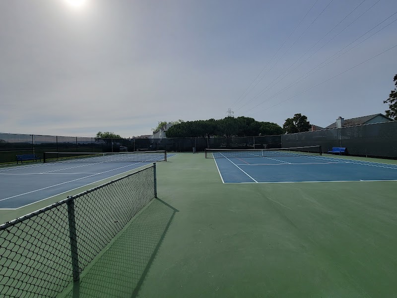Tennis Courts | Gateshead Park photo 5