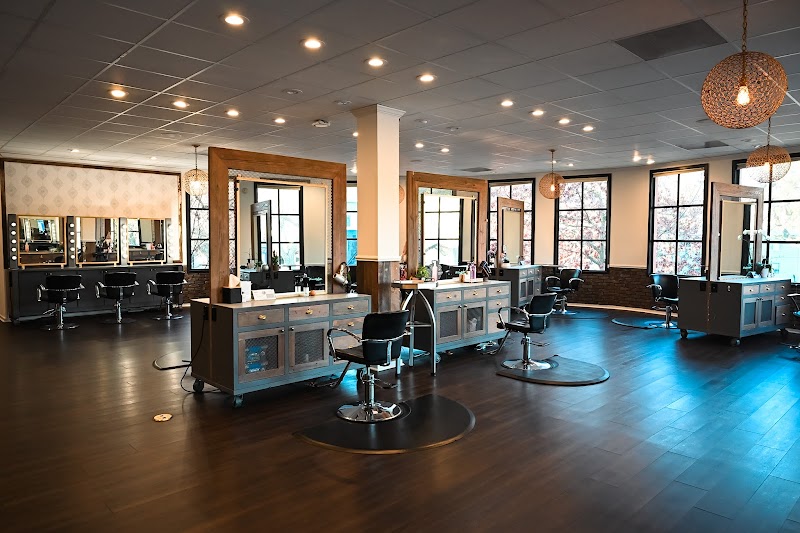 Photo of Caroline's Salon