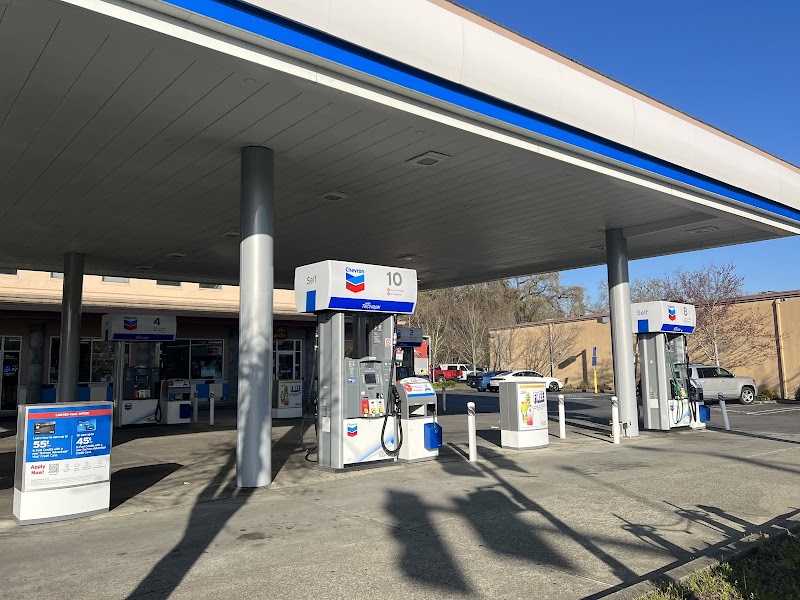 Chevron photo 2
