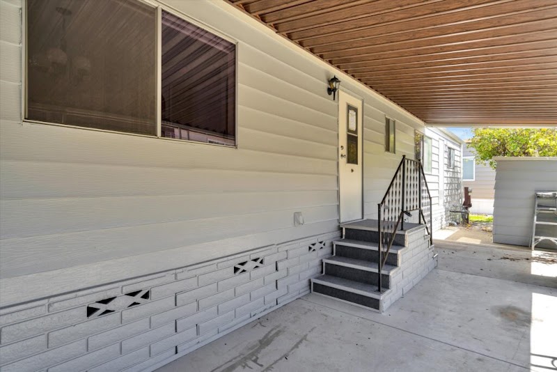 New England Village Mobile Home photo 2