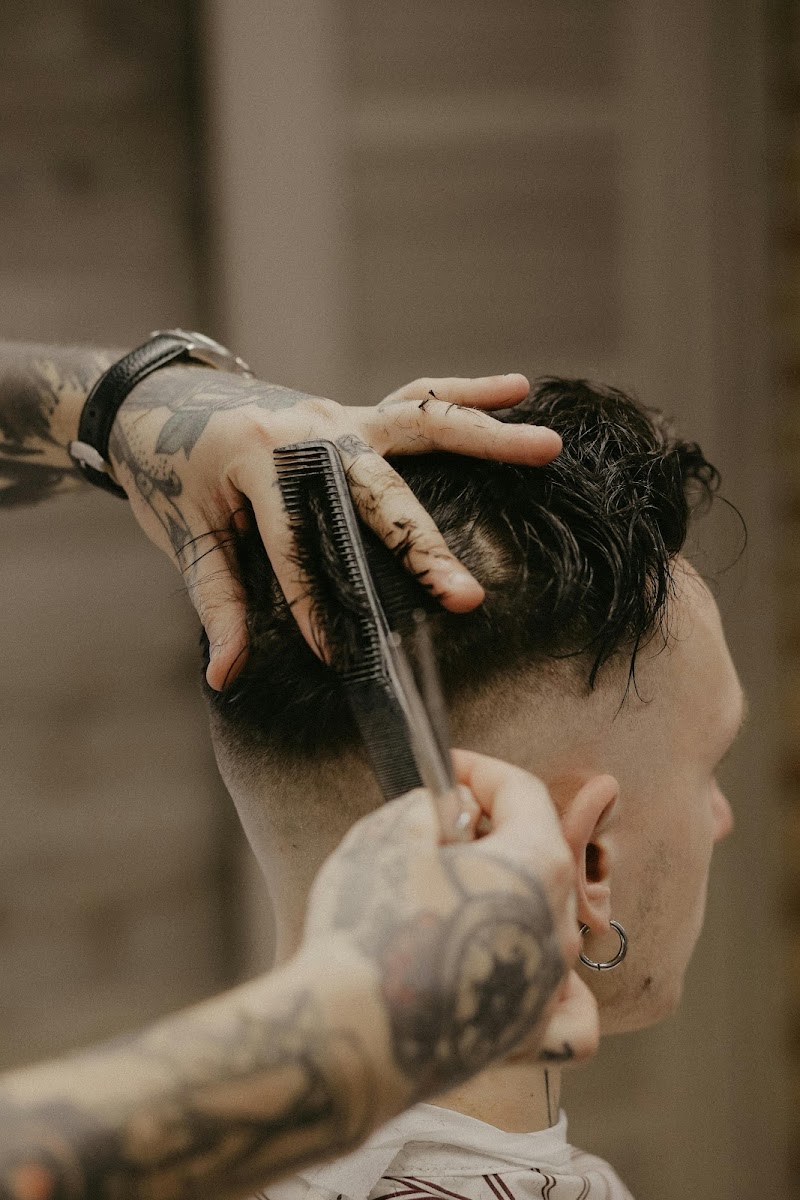 Sunnyvale Barbershop photo 5