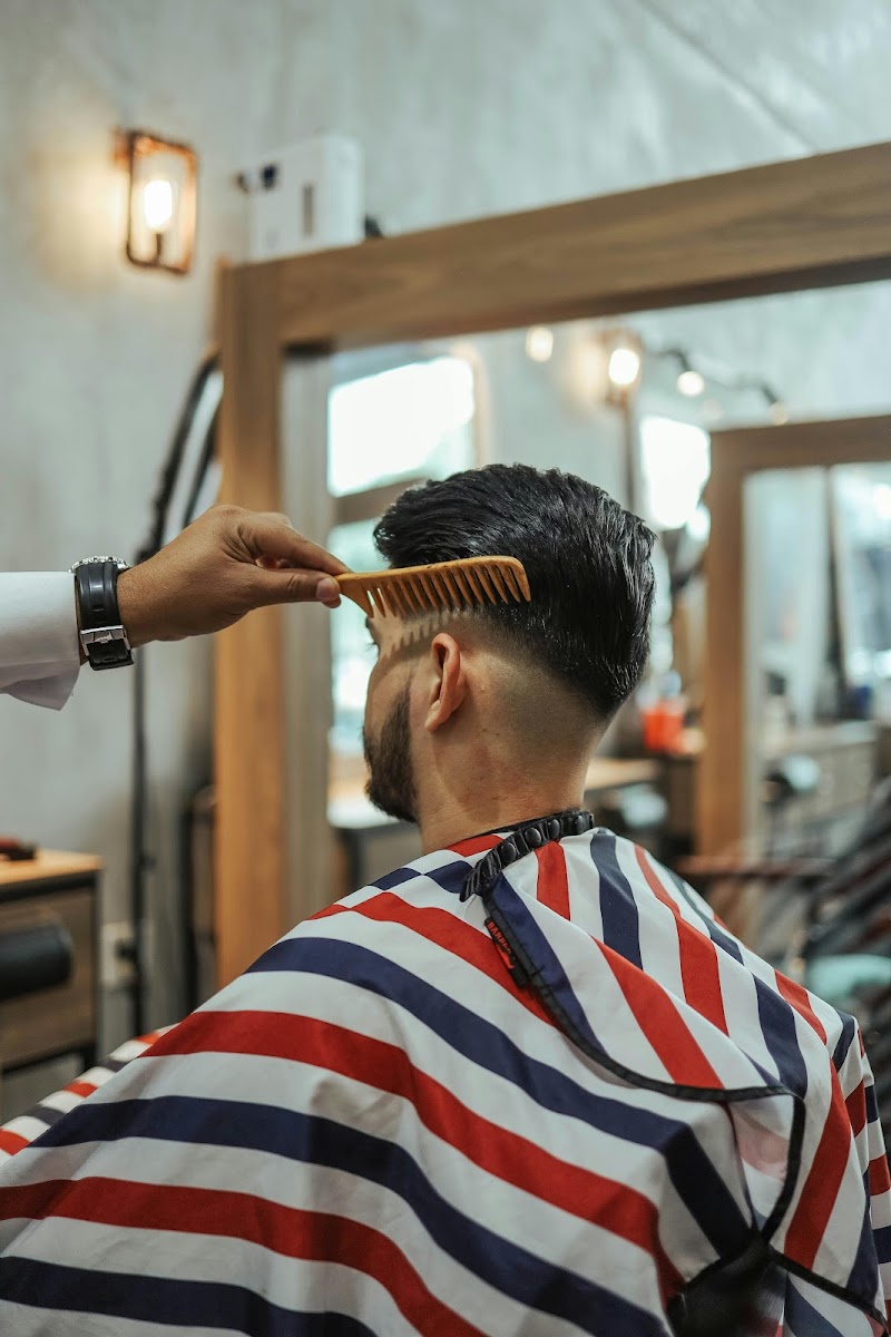 Sunnyvale Barbershop photo 2