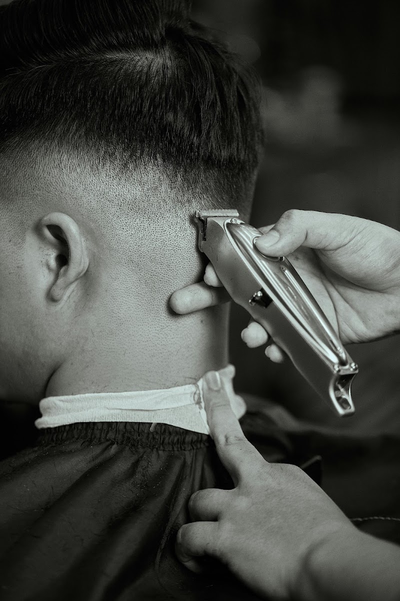 Sunnyvale Barbershop photo 3