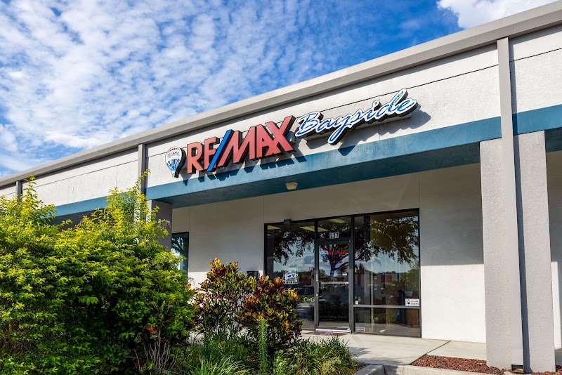 Photo of REMAX Bayside