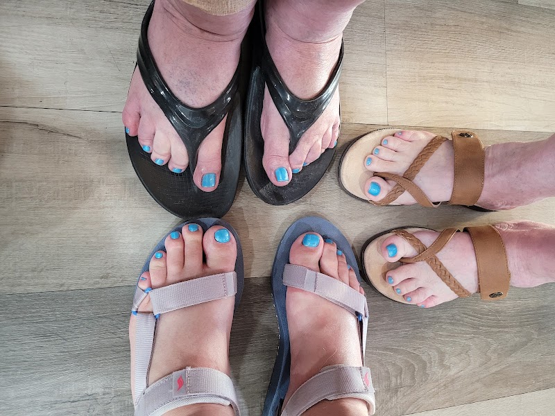 L L Nails & Spa photo 2