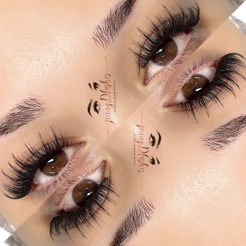 JennyDbrowlash photo 4