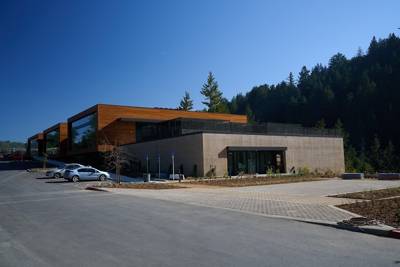 Larry Ellison Conservation Center for Wildlife Care: A Campus of the Peninsula Humane Society & SPCA photo 3