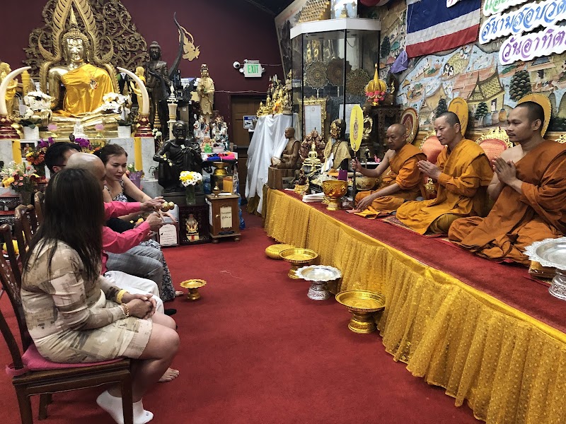 Wat Buddhapradeep photo 2