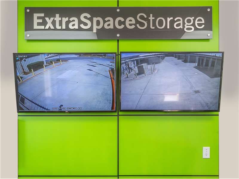 Extra Space Storage photo 4