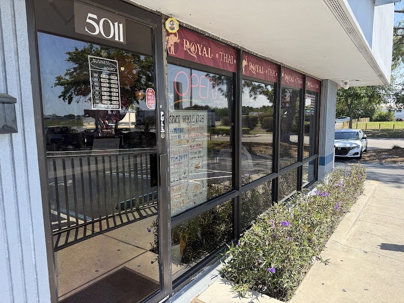 Royal Thai Restaurant