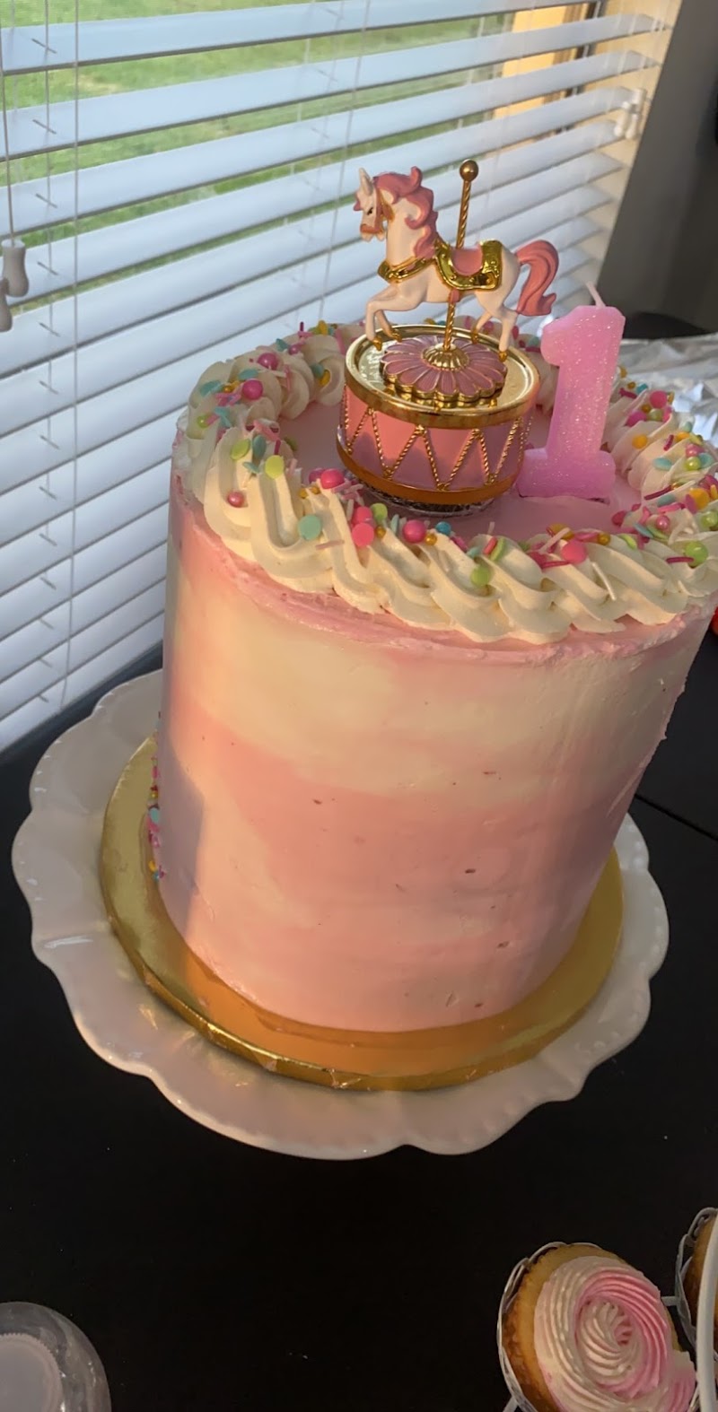 JDelights Cakery & Confections photo 2