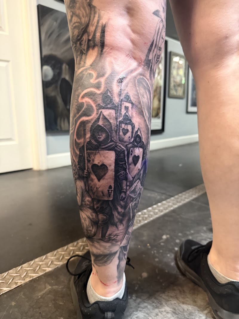 9 Line Tattoo photo 5