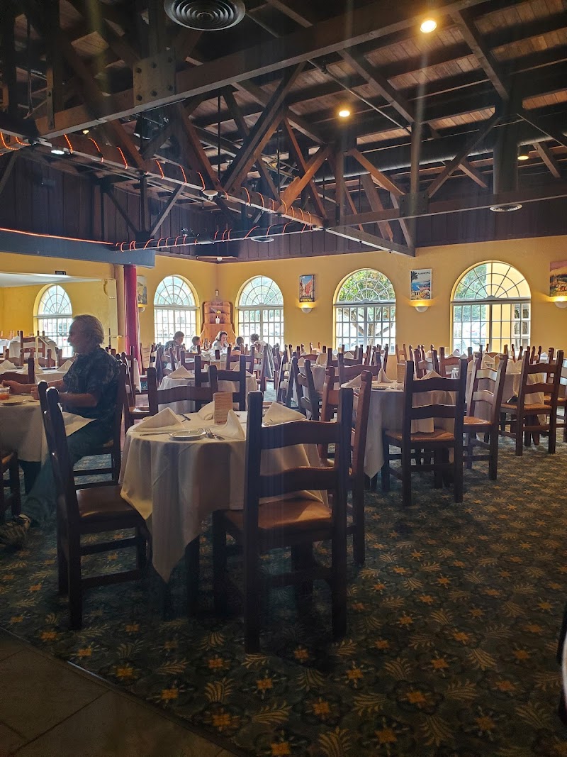 Mezza Luna Restaurant photo 4