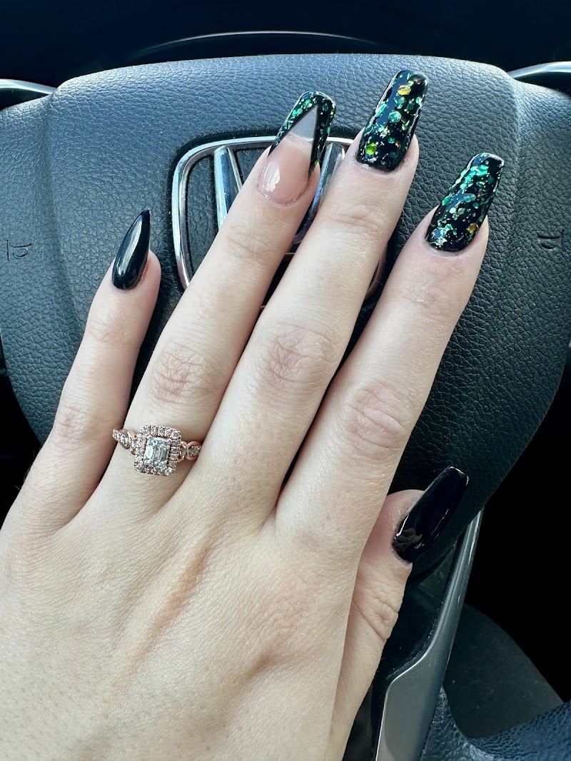 She Nail photo 2