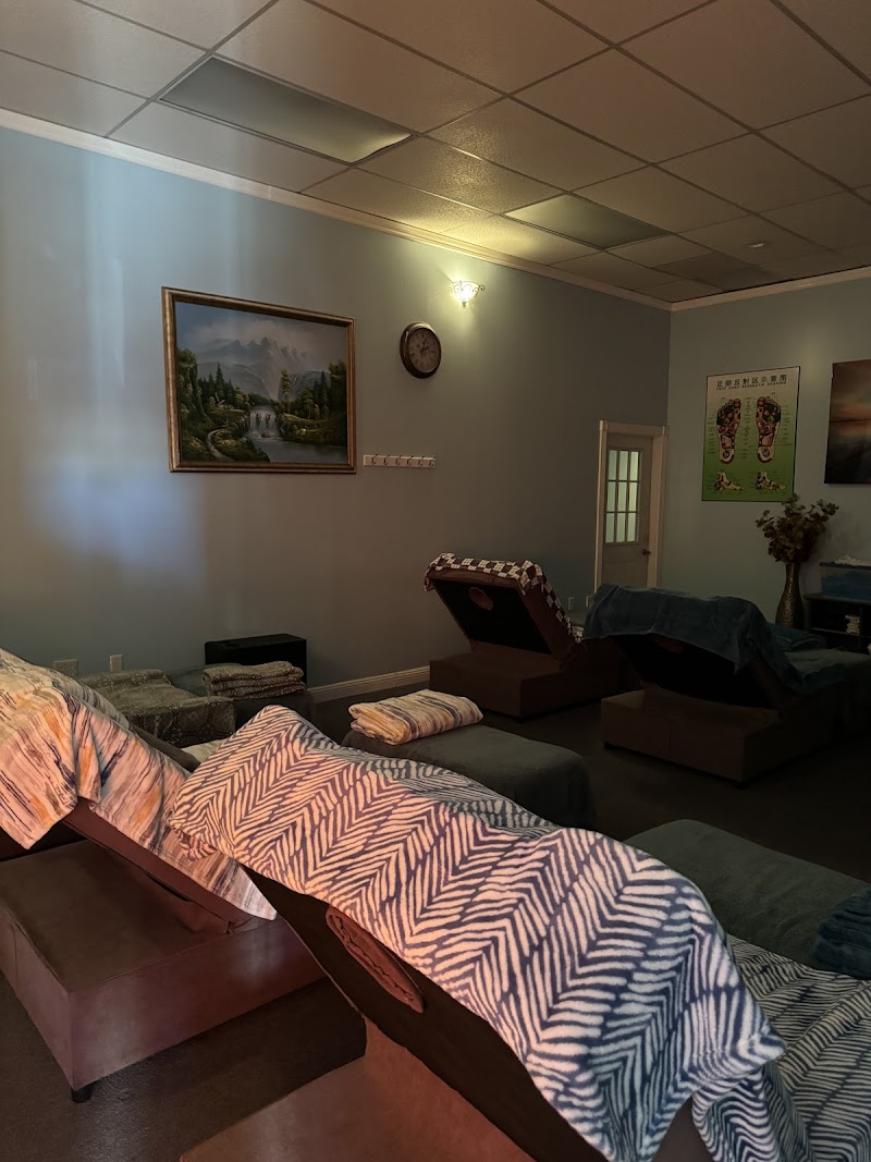 Holiday Spa CV photo 2