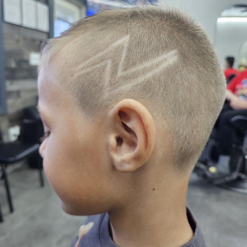 Gold Cut Barber Shop 2 photo 5