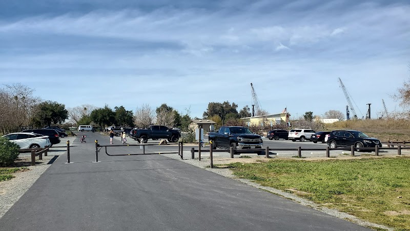 Delta Discovery Experience parking photo 2