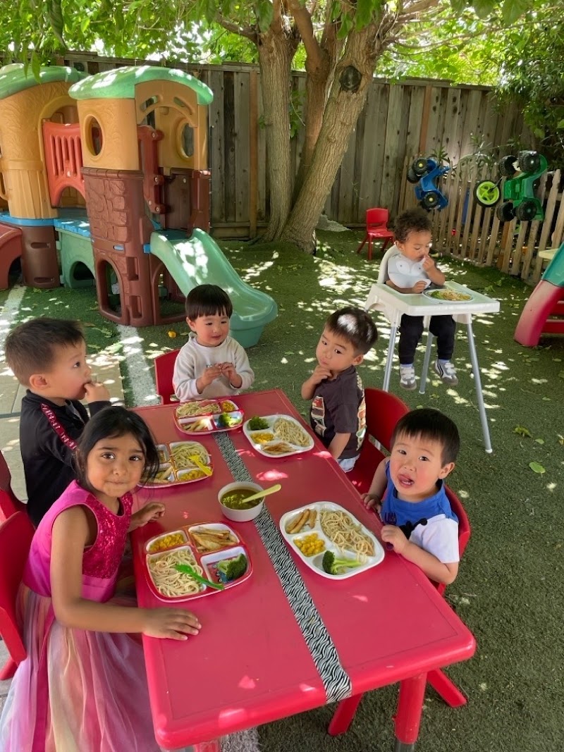 Bright Stars Learning Home Family DayCare photo 5