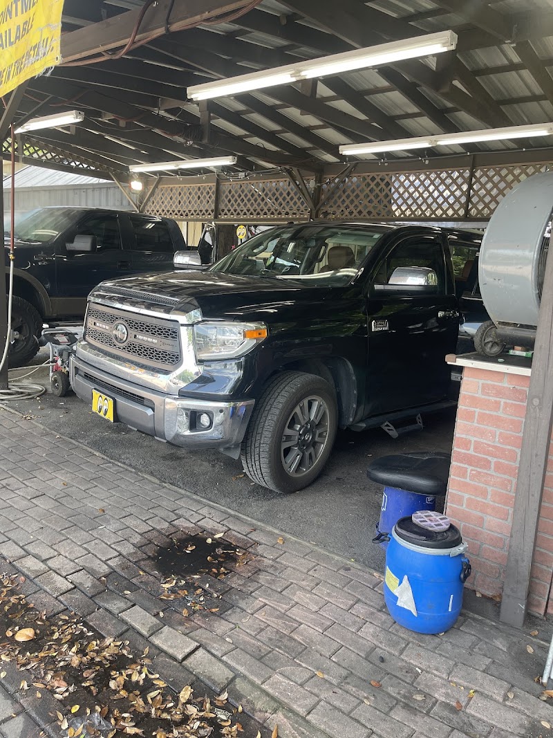 DAVE'S TIRE & AUTOMOTIVE REPAIR photo 3