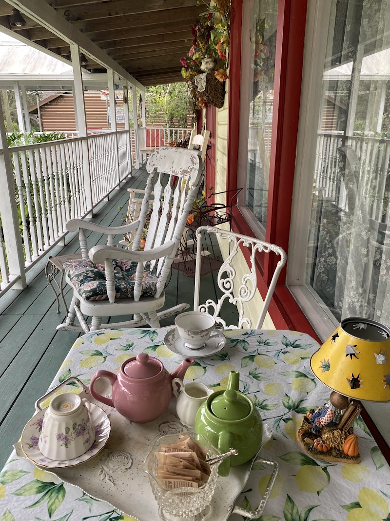 The Tilted Teacup Tea Room and Boutique photo 2