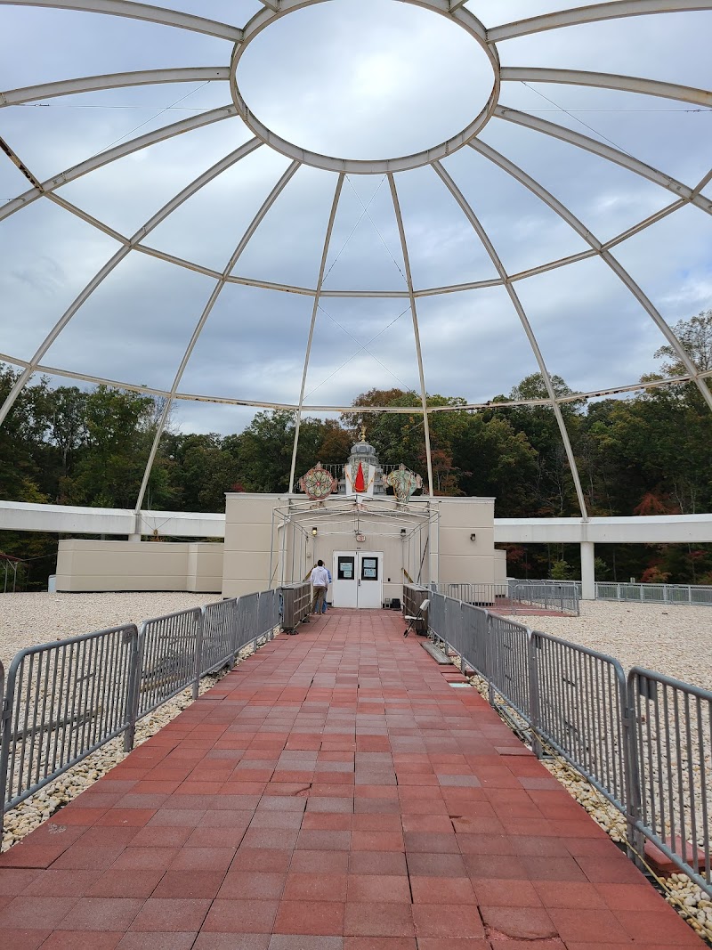 SV Lotus Temple photo 4