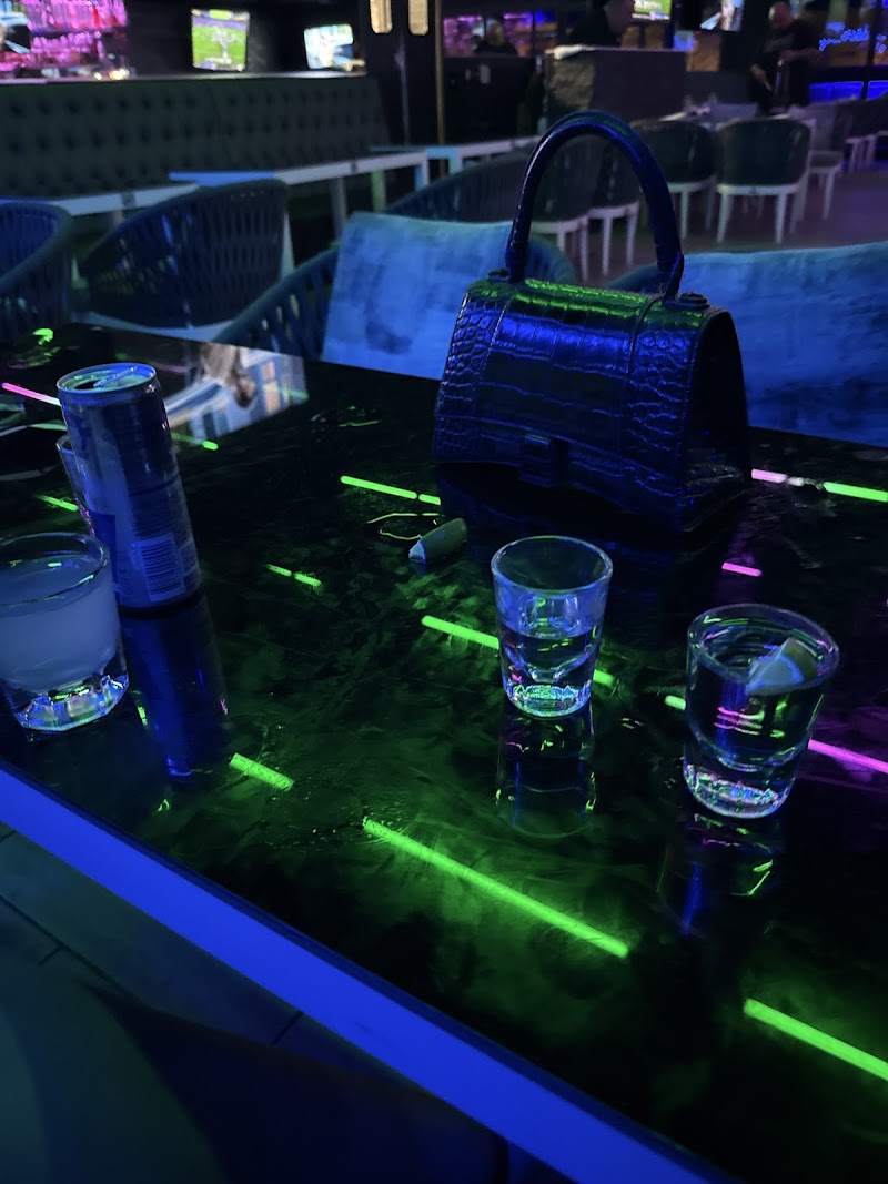 Oasis - Bar Hookah Eats photo 5
