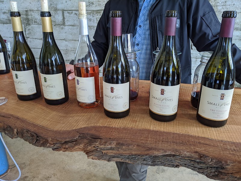 Small Vines Wines photo 5