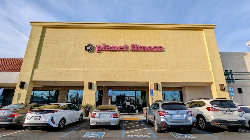 Planet Fitness photo 4