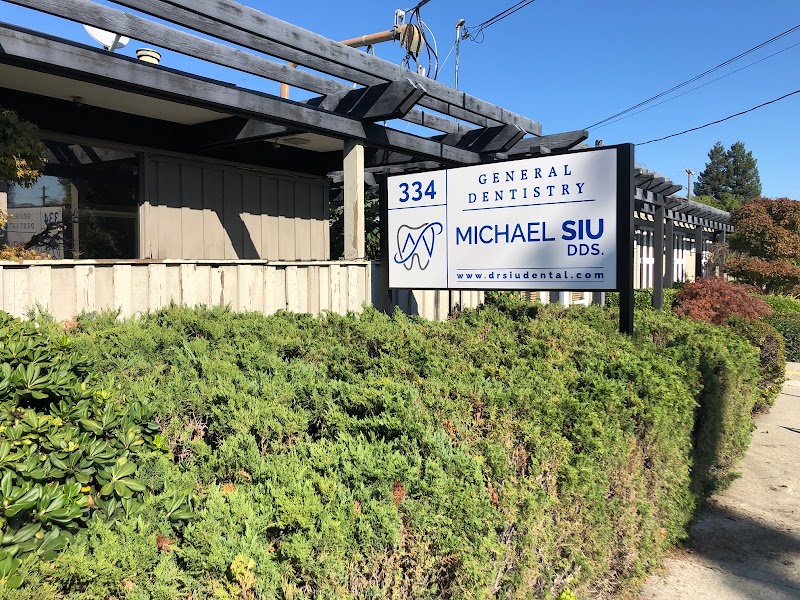 Photo of Michael Siu, DDS