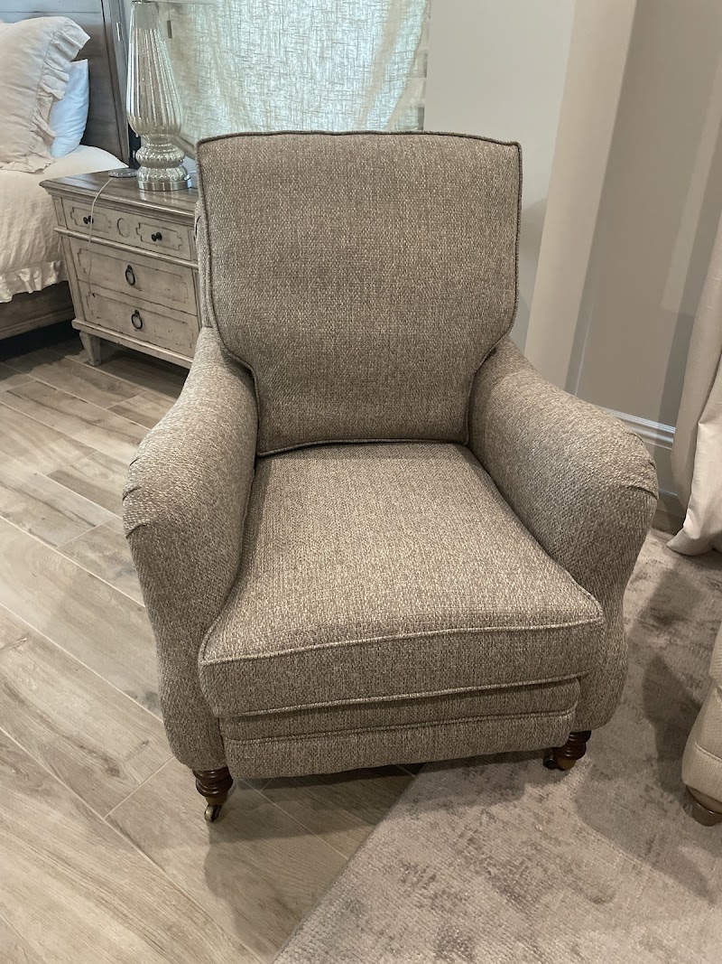 Valenzuela’s Upholstery photo 5