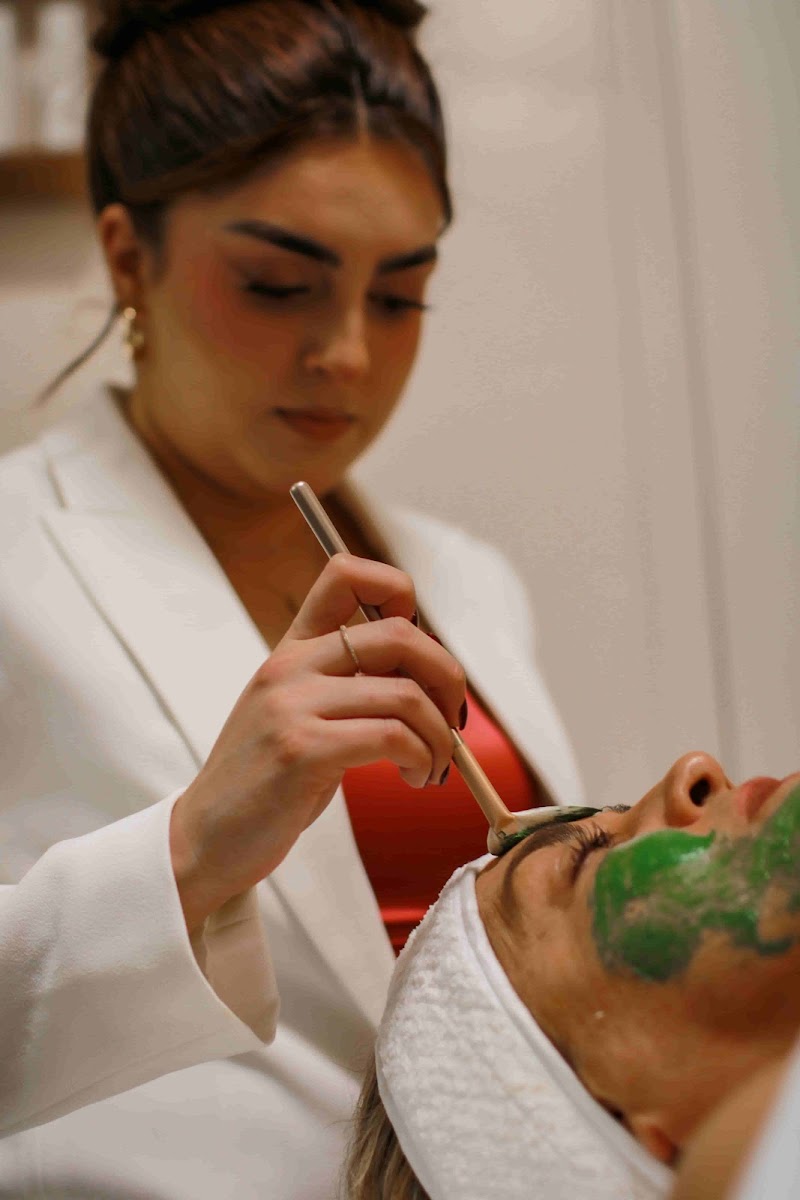 KazMedica Aesthetics photo 5