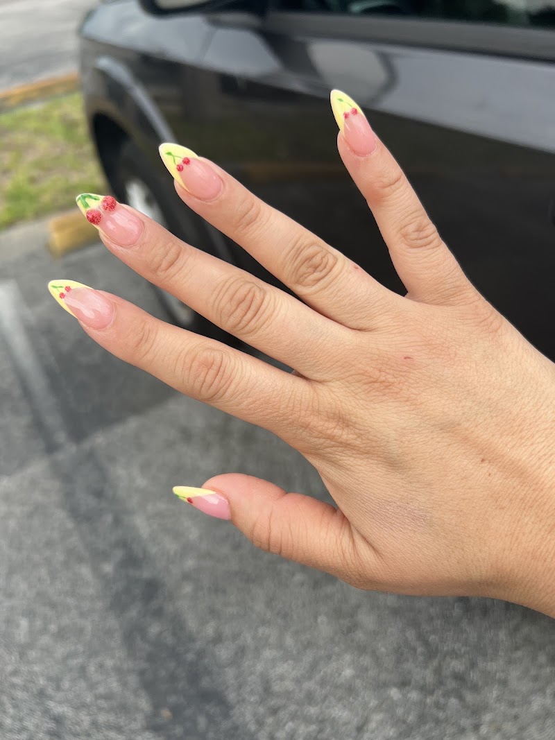 Nails and esthetics by maria photo 2