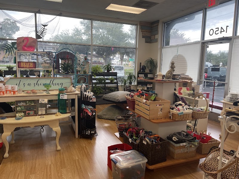 Suncoast Animal League Thrift Shop photo 3