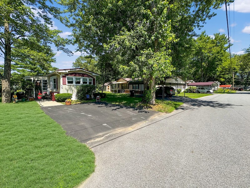 Loughberry Mobile Home Park photo 4